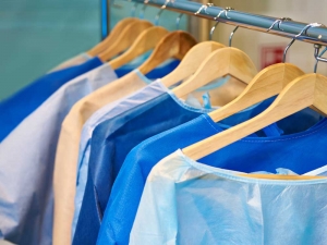 medical-gowns
