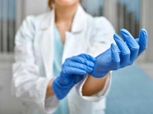 surgical-gloves