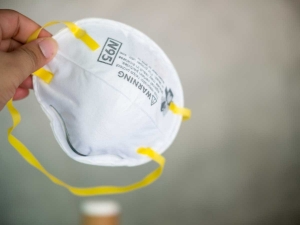 ventilator-mask
